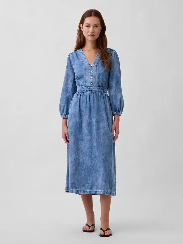 Midi-Kleid aus Denim mit Patchwork-Taille