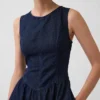 Midi-Kleid aus Denim mit tief sitzender Taille