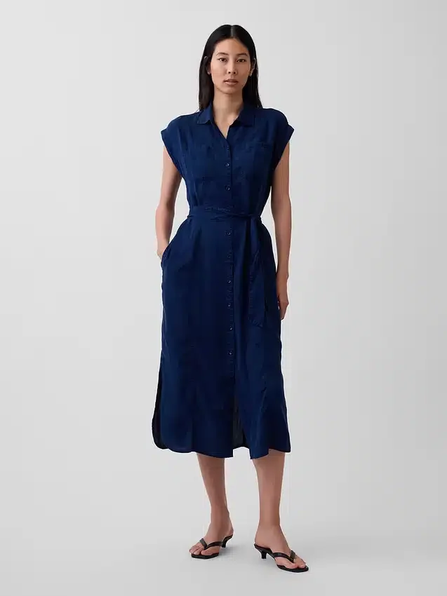Midi-Kleid im Utility-Stil aus Denim mit Bindegürtel