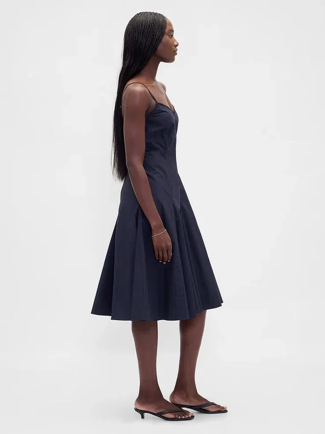 Midi-Kleid mit V-Ausschnitt und Nähten