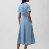Midi-Shirtkleid aus Denim mit Bindegürtel