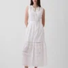 Midi-Shirtkleid mit Spitzenbesatz und Stufenschnitt