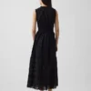 Midi-Shirtkleid mit Spitzenbesatz und Stufenschnitt