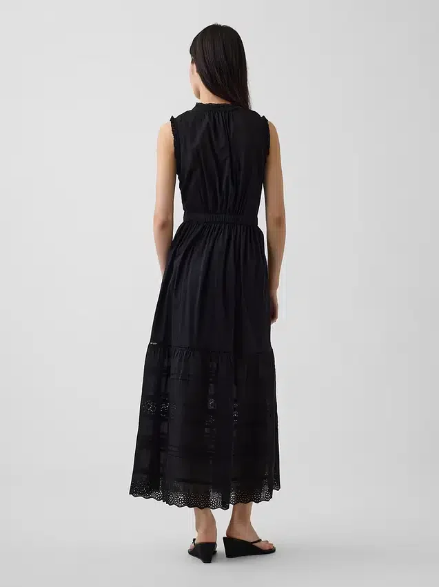 Midi-Shirtkleid mit Spitzenbesatz und Stufenschnitt