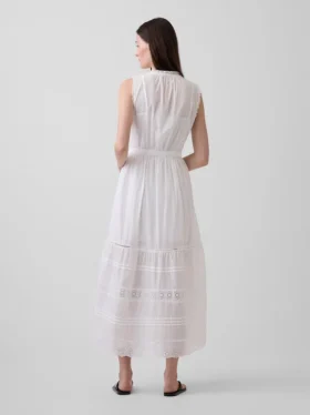 Midi-Shirtkleid mit Spitzenbesatz und Stufenschnitt