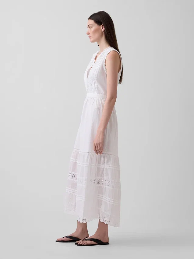 Midi-Shirtkleid mit Spitzenbesatz und Stufenschnitt