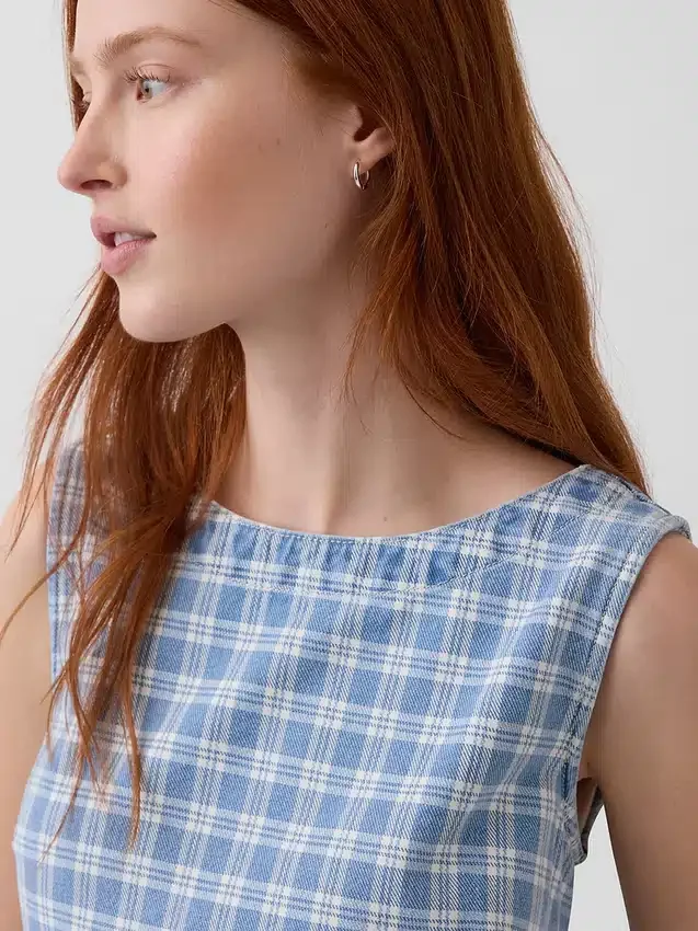 Mini-Etuikleid aus kariertem Denim