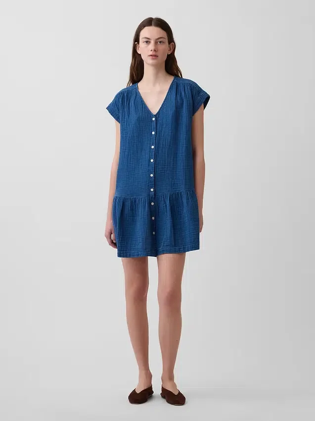 Mini-Hemdkleid aus Baumwollgaze-Denim mit tief sitzender Taille
