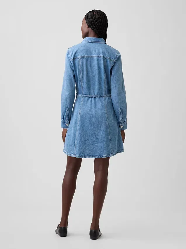 Mini-Kleid aus Denim mit Knopfleiste