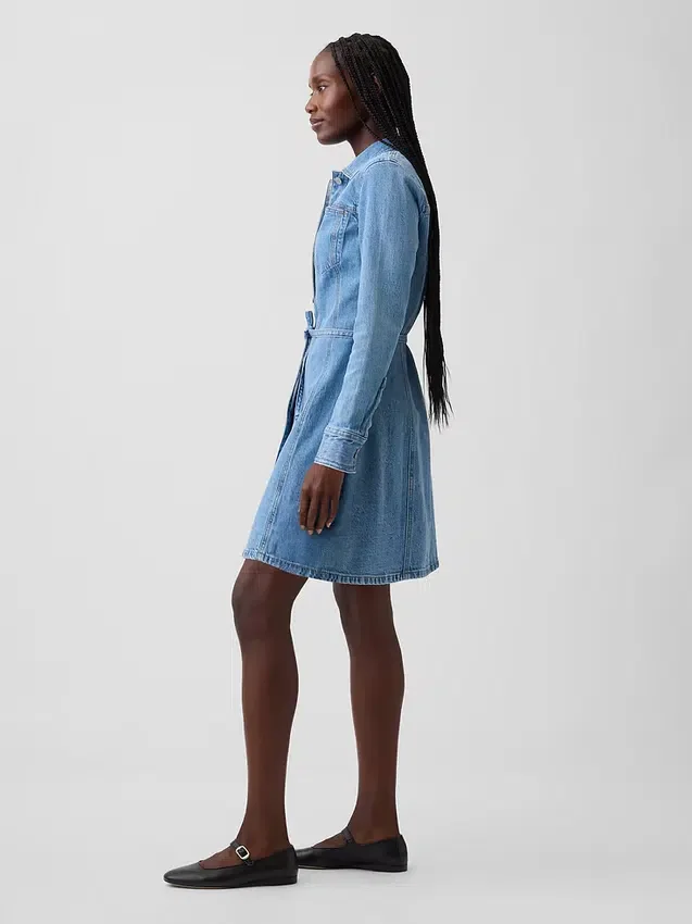 Mini-Kleid aus Denim mit Knopfleiste