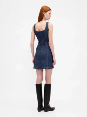 Mini-Kleid aus Denim mit Knopfleiste und Nähten