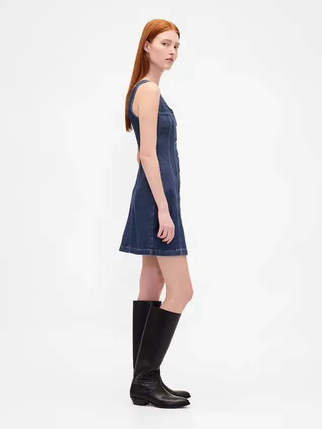 Mini-Kleid aus Denim mit Knopfleiste und Nähten
