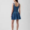 Mini-Kleid aus Denim mit tief sitzender Taille