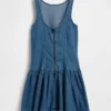 Mini-Kleid aus Denim mit tief sitzender Taille