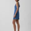 Mini-Kleid aus Denim mit U-Boot-Ausschnitt und offenem Rücken