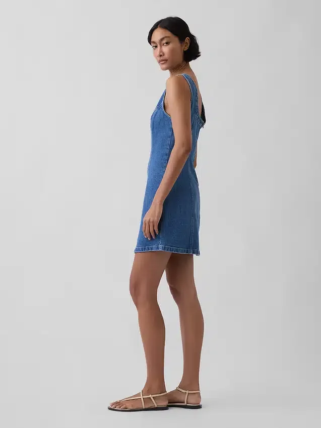 Mini-Kleid aus Denim mit U-Boot-Ausschnitt und offenem Rücken