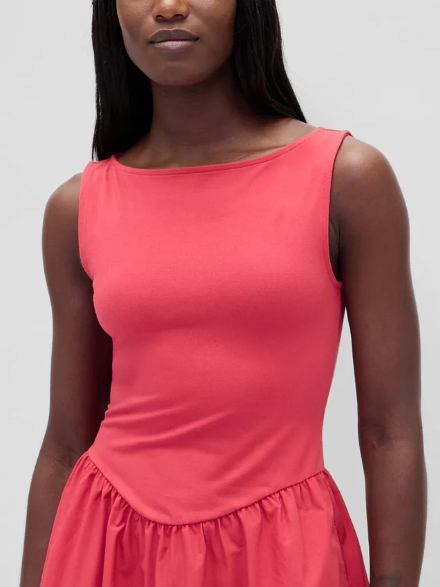 Mini-Kleid aus Materialmix mit tief sitzender Taille
