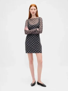 Mini-Kleid aus Mesh mit U-Boot-Ausschnitt