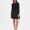 Mini-Kleid aus verschiedenen Materialien mit Bubble-Schnitt