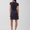 Mini-Kleid mit V-Ausschnitt und Print