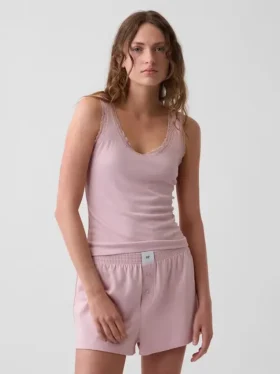 Mini-Pyjama-Oberteil mit Rippenbündchen und Spitzenbesatz