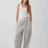 Mini-Pyjama-Oberteil mit Rippenbündchen und Spitzenbesatz