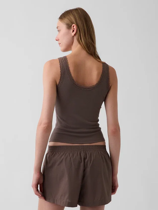 Mini-Pyjama-Oberteil mit Rippenbündchen und Spitzenbesatz
