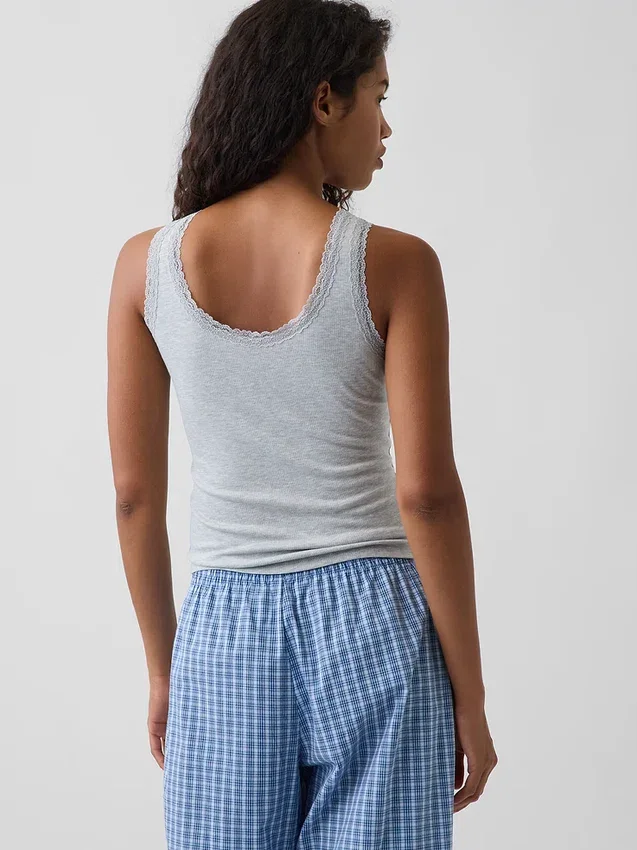 Mini-Pyjama-Oberteil mit Rippenbündchen und Spitzenbesatz