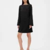 Mini-Shift-Kleid mit U-Boot-Ausschnitt
