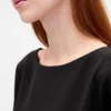 Mini-Shift-Kleid mit U-Boot-Ausschnitt