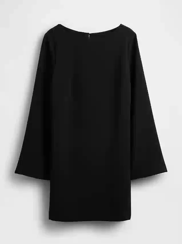 Mini-Shift-Kleid mit U-Boot-Ausschnitt