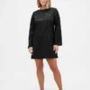 Mini-Shift-Kleid mit U-Boot-Ausschnitt