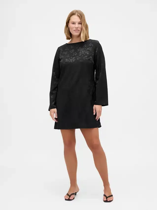 Mini-Shift-Kleid mit U-Boot-Ausschnitt