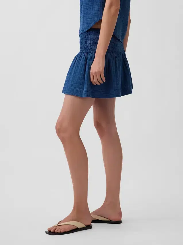 Mini-Skort aus Baumwollgaze-Denim mit gerafftem Bund