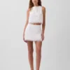 Mini-Skort aus Leinenmischung mit Spitzenbesatz