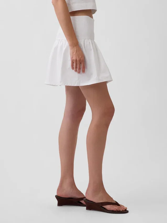 Mini-Skort aus Popeline mit tief sitzendem Bund