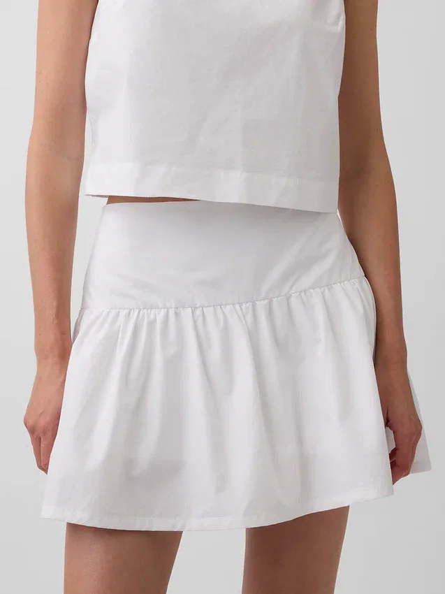 Mini-Skort aus Popeline mit tief sitzendem Bund