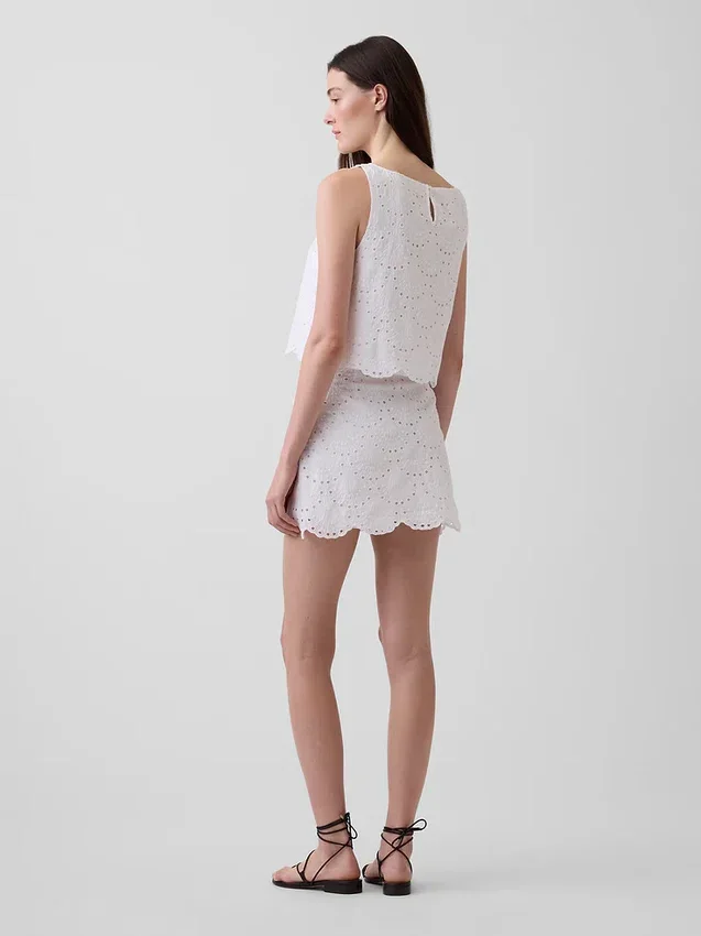 Mini-Skort mit Lochstickerei