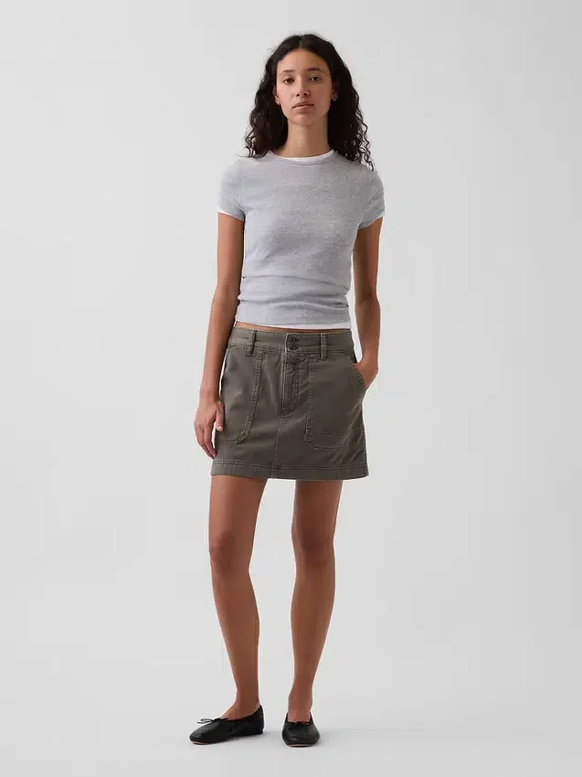 Mini-Utility-Skort mit hoher Leibhöhe