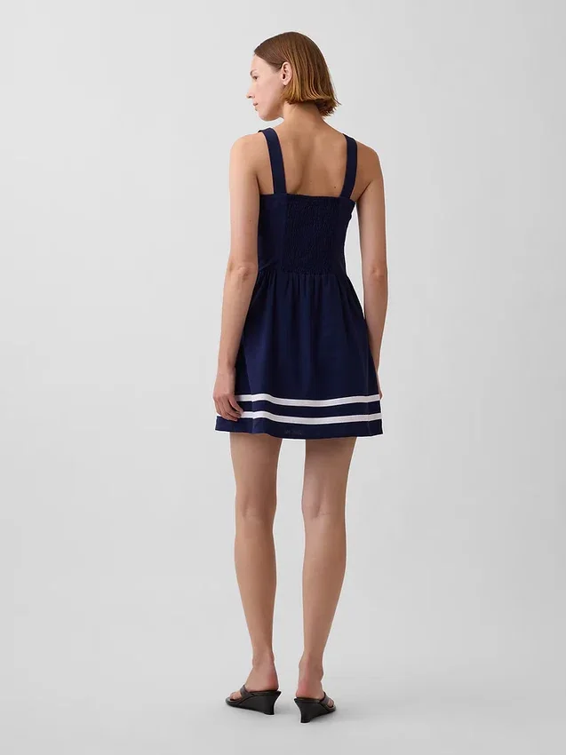 Minikleid aus Leinenmischung mit tief sitzender Taille