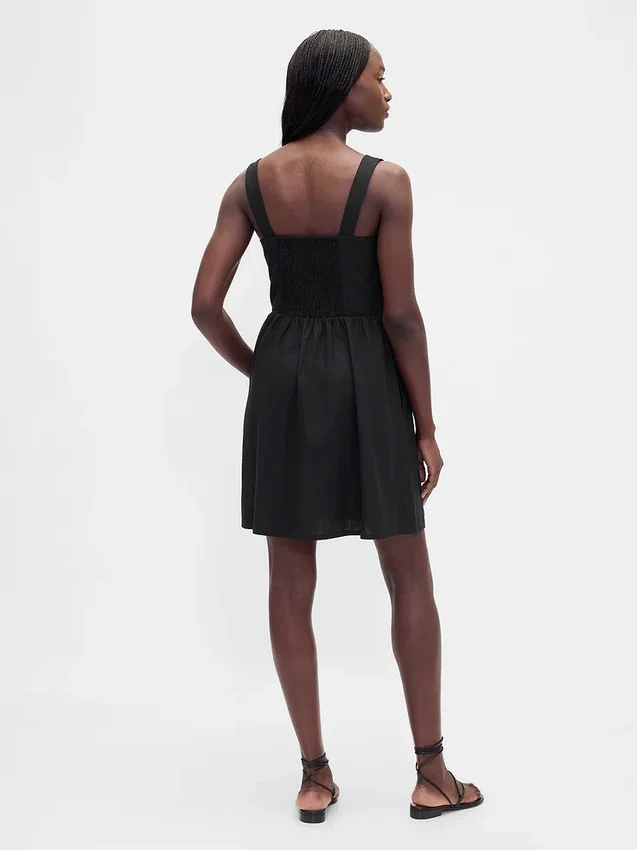 Minikleid aus Leinenmischung mit tief sitzender Taille