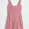 Minikleid aus Leinenmischung mit tief sitzender Taille