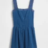 Minikleid mit Biesen und tief sitzender Taille