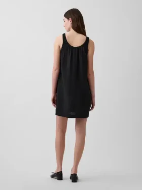 Minikleid mit Knopfleiste vorne