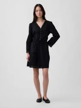 Minikleid mit Spitzenbesatz