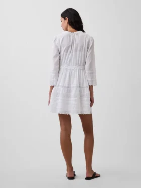 Minikleid mit Spitzenbesatz