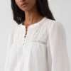 Minikleid mit tief sitzender Taille und Spitzenbesatz
