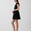 Minikleid mit U-Ausschnitt und Spitzenbesatz