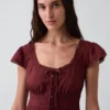 Minikleid mit U-Ausschnitt und Spitzenbesatz