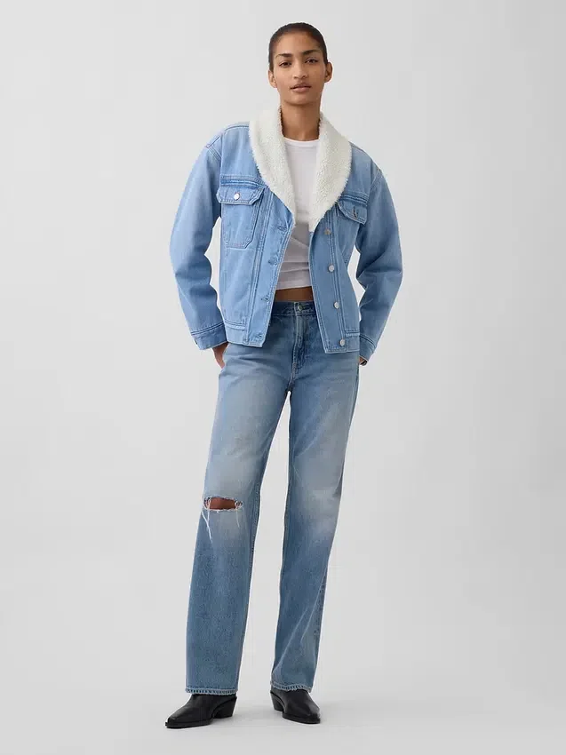 Mit Sherpa gefütterte Denim-Jacke mit Schalkragen